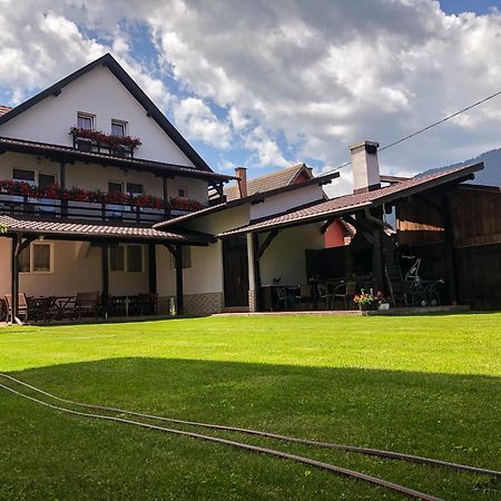 Pensiunea Aliart Zărneşti Bagian luar foto